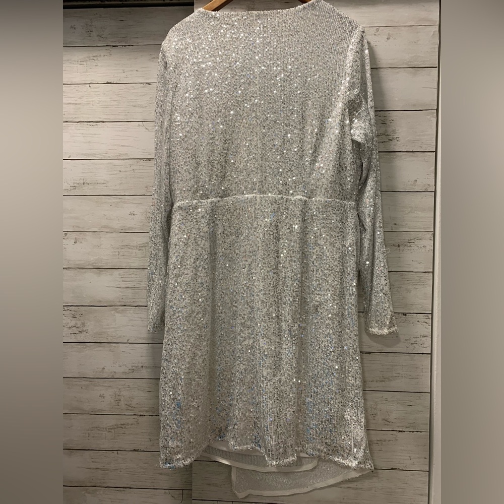 CITY CHIC Razzle Dress - silver - Picture 4 of 11